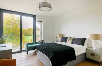 nightingale_0000_show-apartment-16.jpg